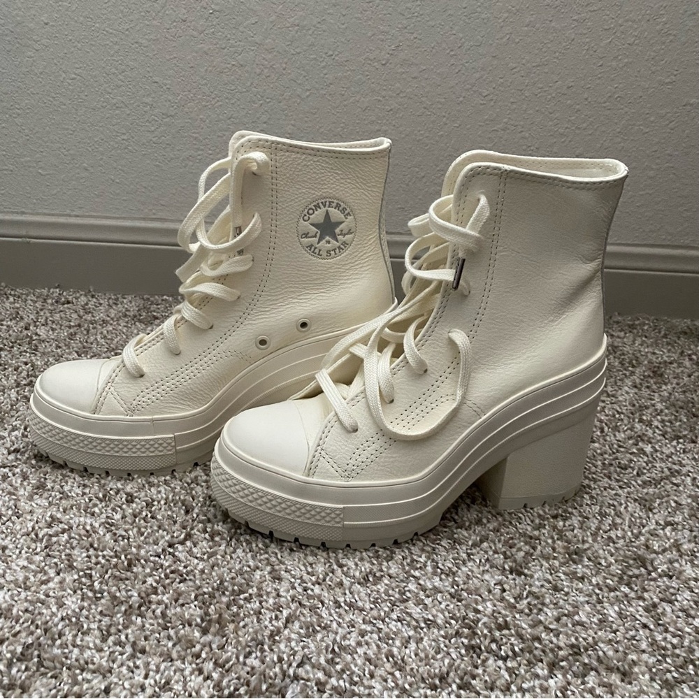 Converse Chuck 70 De Luxe Heel Leather Shoes - Picture 2 of 3